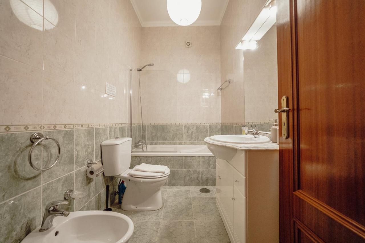 Downtown Flores Duplex By Homing Appartamento OOporto Esterno foto